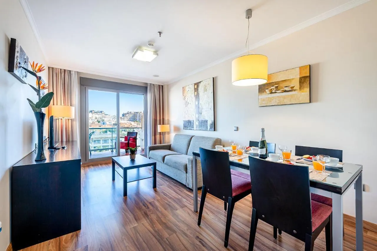 797 Holiday Rentals - Arcosur1- Moderno Apartamento Con Terraza Y Vistas 베날마데나코스타 0*,  스페인